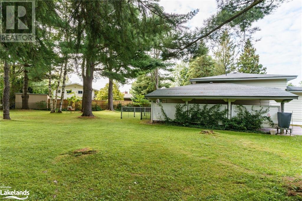 258 Hunters Bay Drive, Huntsville, Ontario  P1H 1N2 - Photo 2 - 40592611