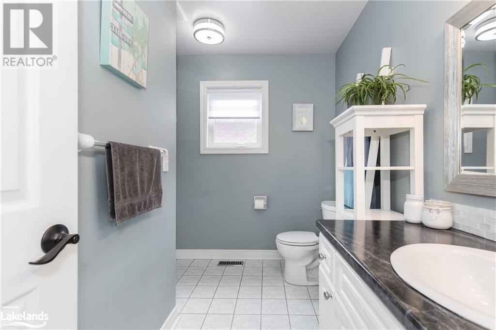 8 Caldas Circle, Wasaga Beach, Ontario  L9Z 1L1 - Photo 21 - 40571374