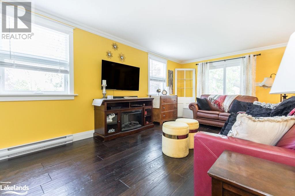 1 Erie Street, Duntroon, Ontario  L0M 1H0 - Photo 8 - 40590021