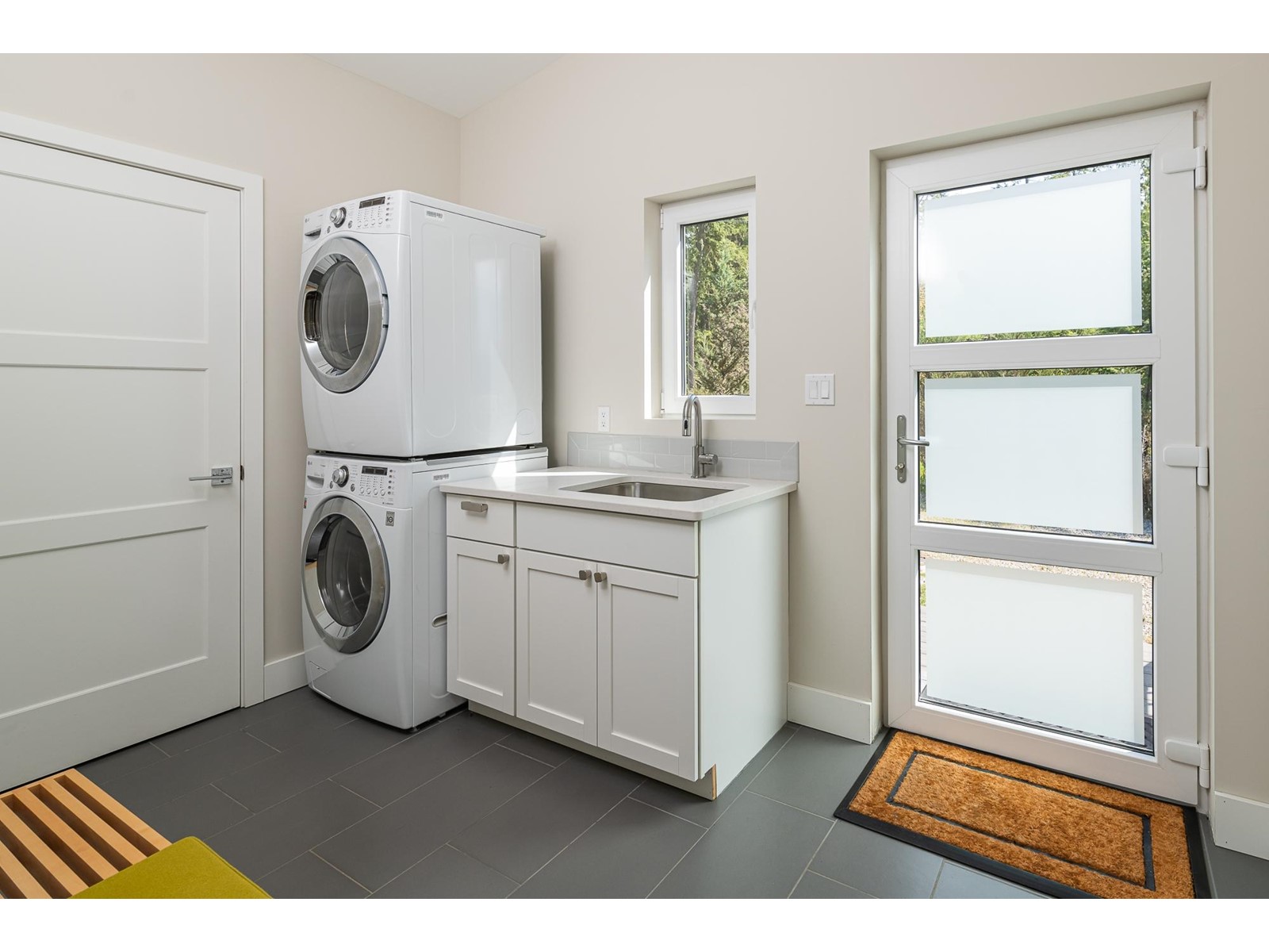 17246 Pilot Bay Road, Crawford Bay, British Columbia  V0B 1X0 - Photo 18 - 2477142