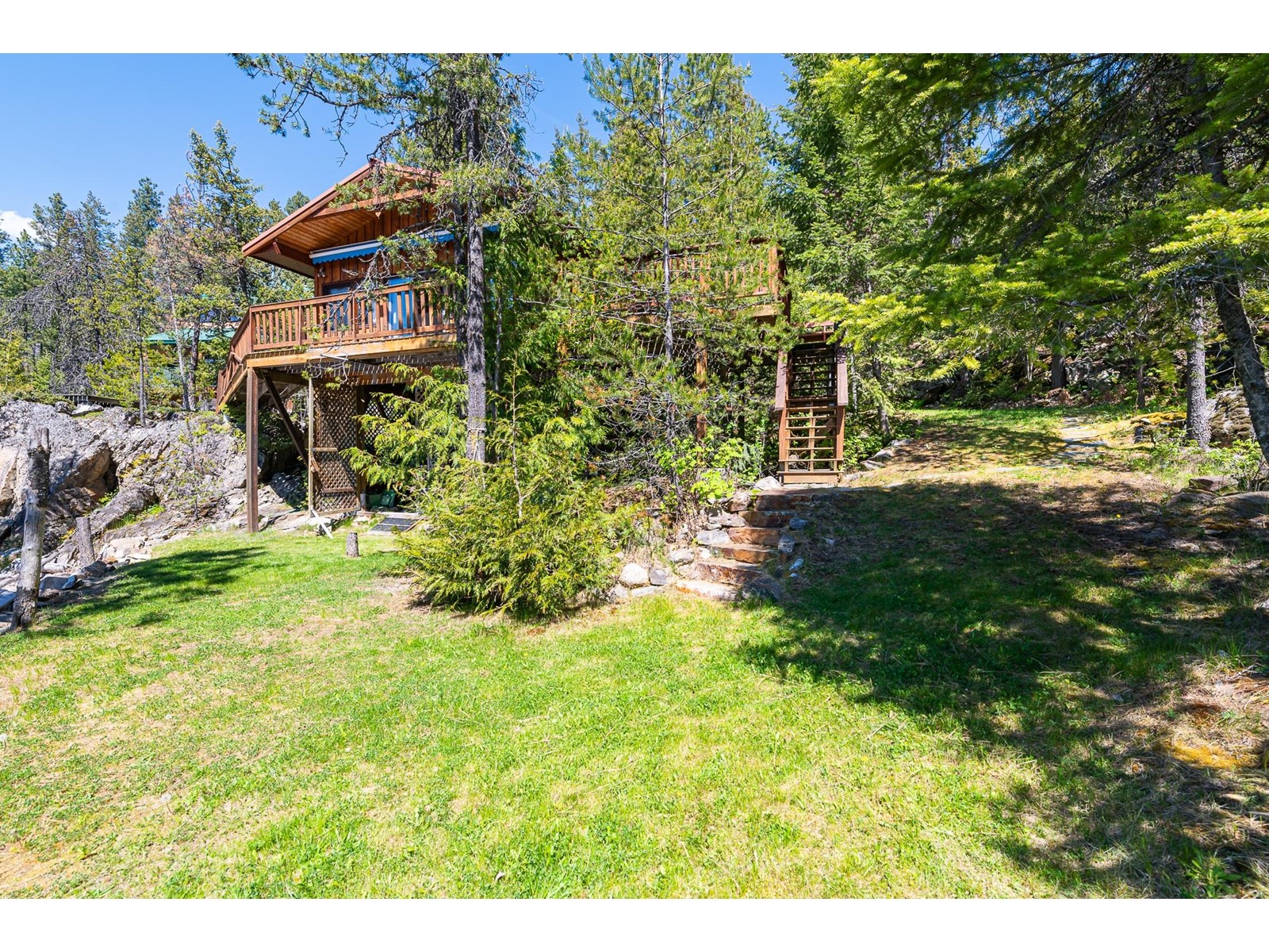 17246 Pilot Bay Road, Crawford Bay, British Columbia  V0B 1X0 - Photo 32 - 2477142