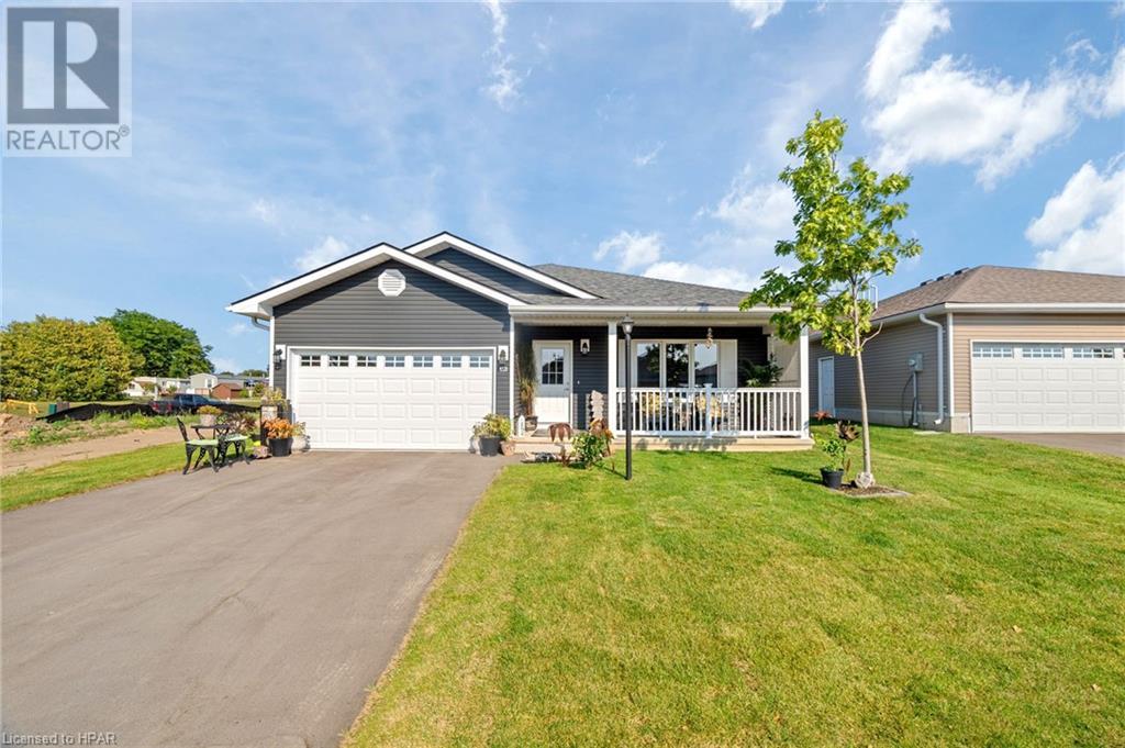 196 Lake Breeze Drive, Ashfield Township, Ontario  N7A 0C6 - Photo 2 - 40592367