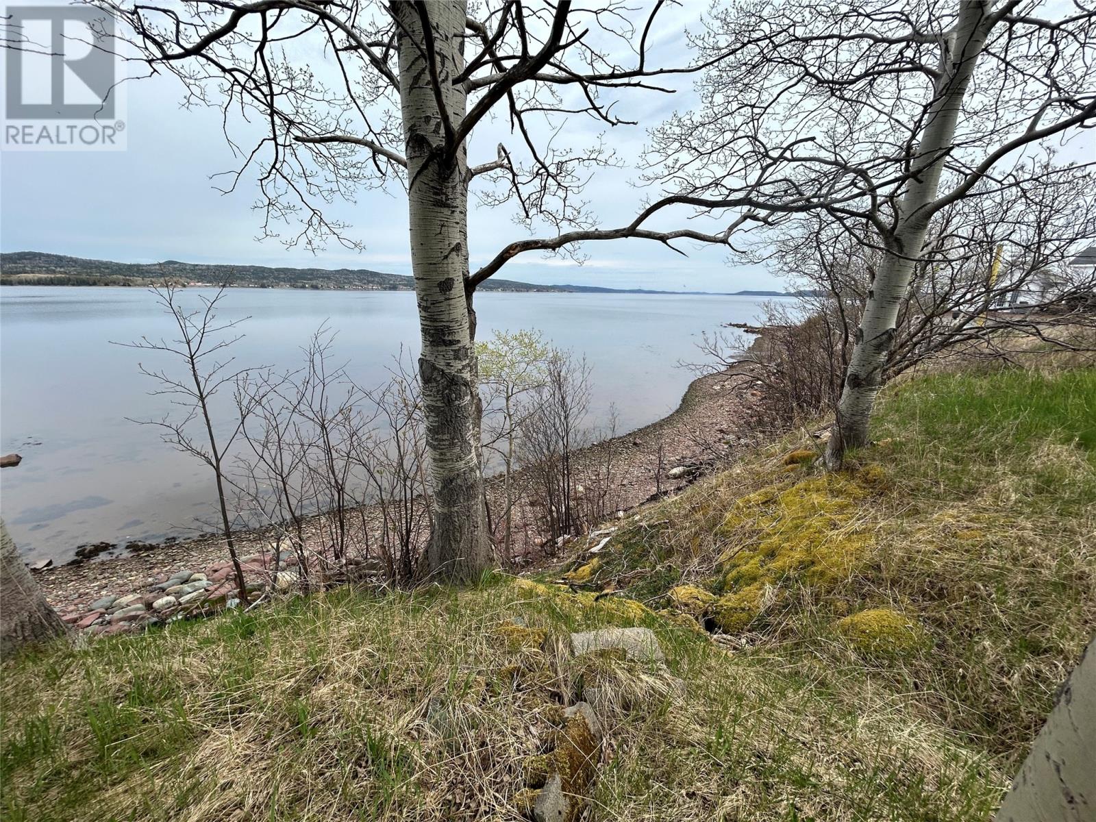 38-40 Sacrey's Road, Botwood, Newfoundland & Labrador  A0H 1E0 - Photo 2 - 1272496