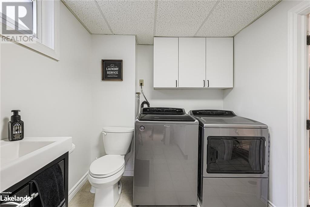 1765 Pickmere Court, Mississauga, Ontario  L4X 1Z3 - Photo 33 - 40592514