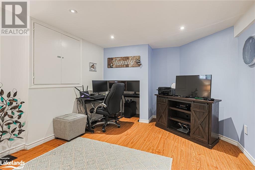1765 Pickmere Court, Mississauga, Ontario  L4X 1Z3 - Photo 35 - 40592514