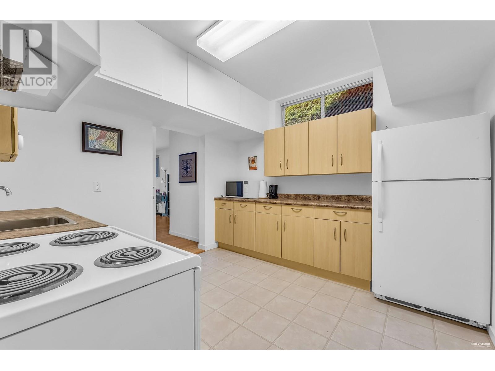 838 Pyrford Road, West Vancouver, British Columbia  V7S 2A1 - Photo 35 - R2885419