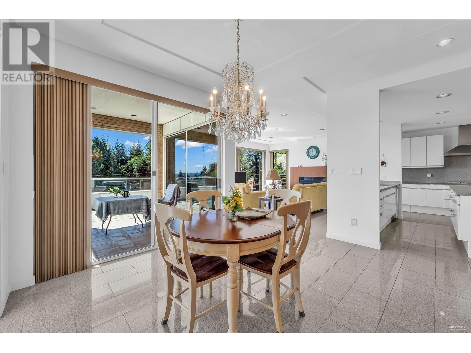 838 Pyrford Road, West Vancouver, British Columbia  V7S 2A1 - Photo 6 - R2885419