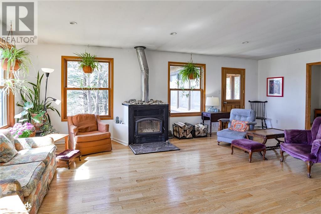 1888 Falkenburg Road, Muskoka Lakes, Ontario  P1L 1X4 - Photo 8 - 40593168