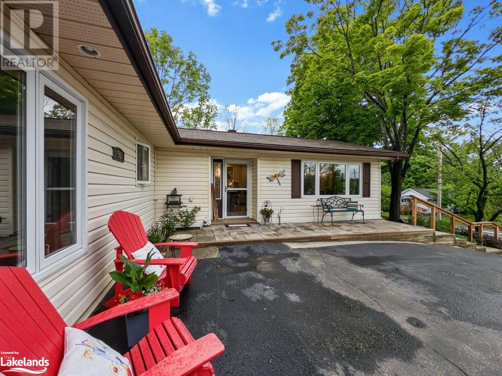 55 Forest Street, Parry Sound, Ontario  P2A 2R2 - Photo 5 - 40592586