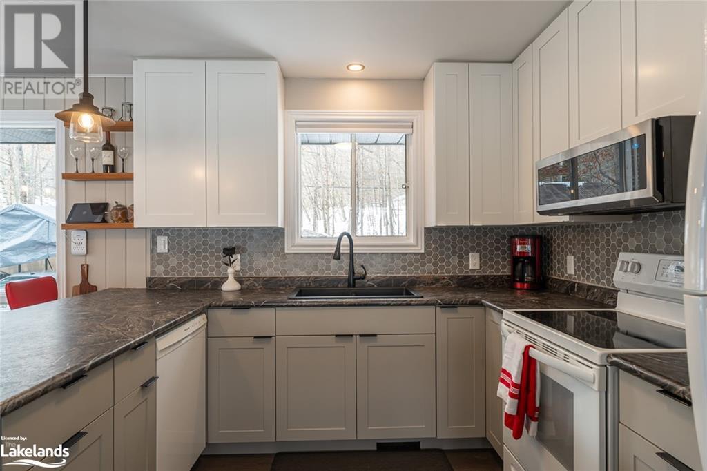 1360 Peterson Road, Minden, Ontario  K0M 2K0 - Photo 17 - 40593178