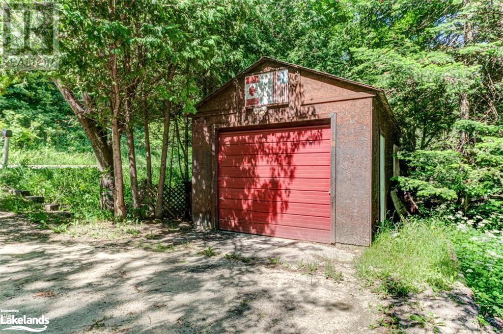8825 County Road 9, Clearview, Ontario  L0M 1G0 - Photo 18 - 40591909