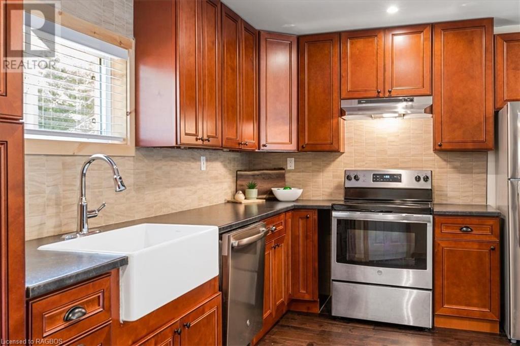 19 Murray Avenue, Northern Bruce Peninsula, Ontario  N0H 1W0 - Photo 18 - 40587517