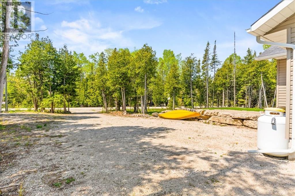 19 Murray Avenue, Northern Bruce Peninsula, Ontario  N0H 1W0 - Photo 4 - 40587517