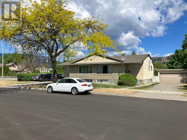 1104 Stockwell Avenue Lot# 1, Glenmore, Kelowna  by McFadden Real Estate 1104 Stockwell Avenue Lot# 1, Glenmore, Kelowna