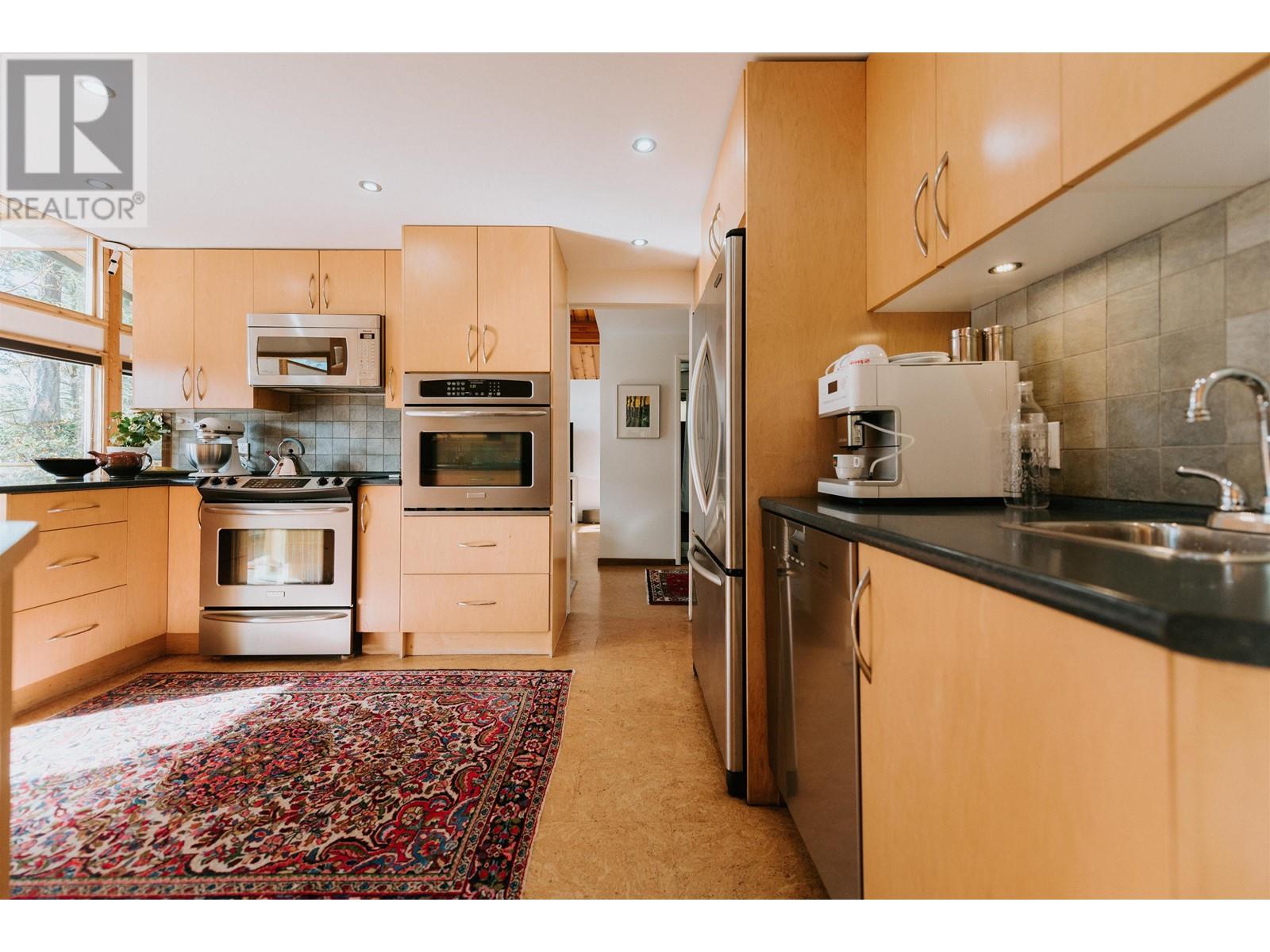 4975 Panorama Drive, Garden Bay, British Columbia  V0N 1S0 - Photo 21 - R2885767