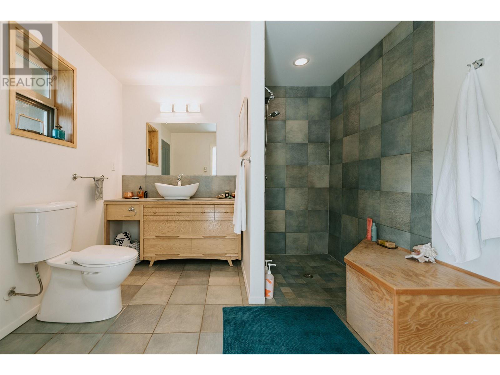 4975 Panorama Drive, Garden Bay, British Columbia  V0N 1S0 - Photo 28 - R2885767