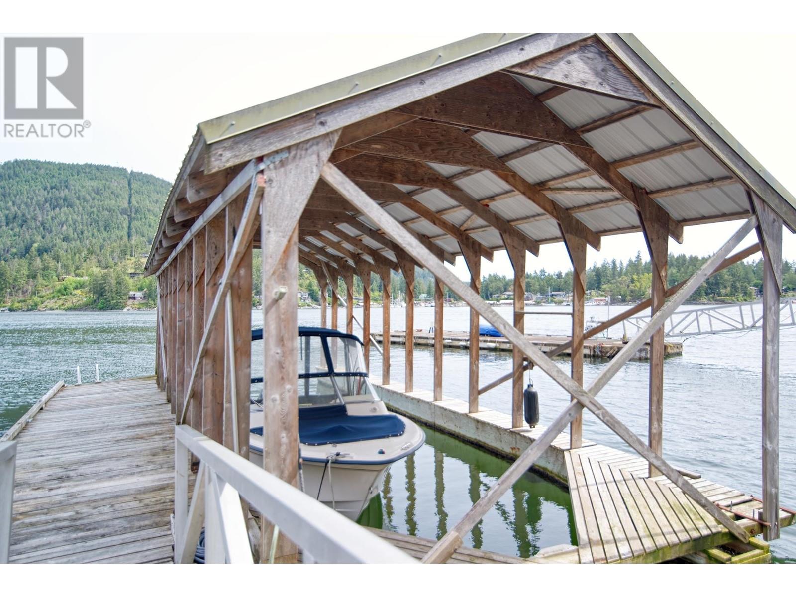 4975 Panorama Drive, Garden Bay, British Columbia  V0N 1S0 - Photo 39 - R2885767