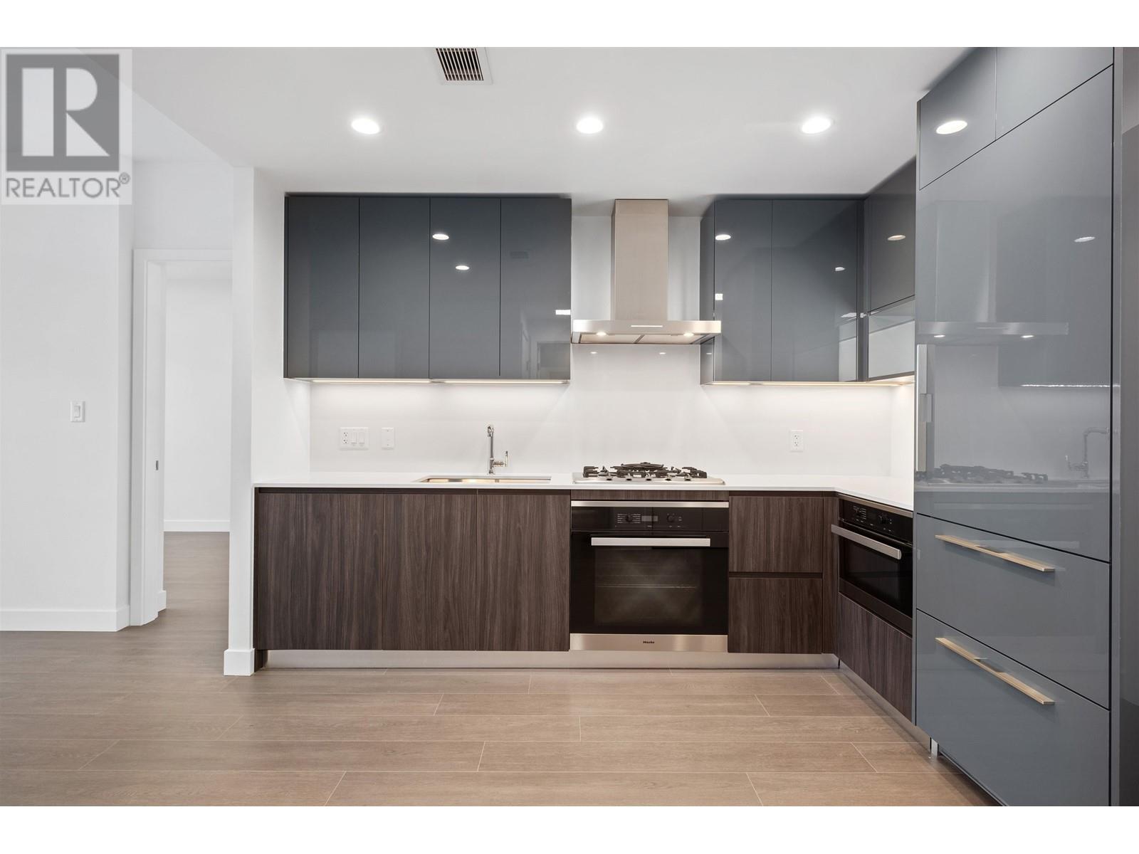 3905 6511 Sussex Avenue, Burnaby, British Columbia  V5H 0K5 - Photo 12 - R2885777