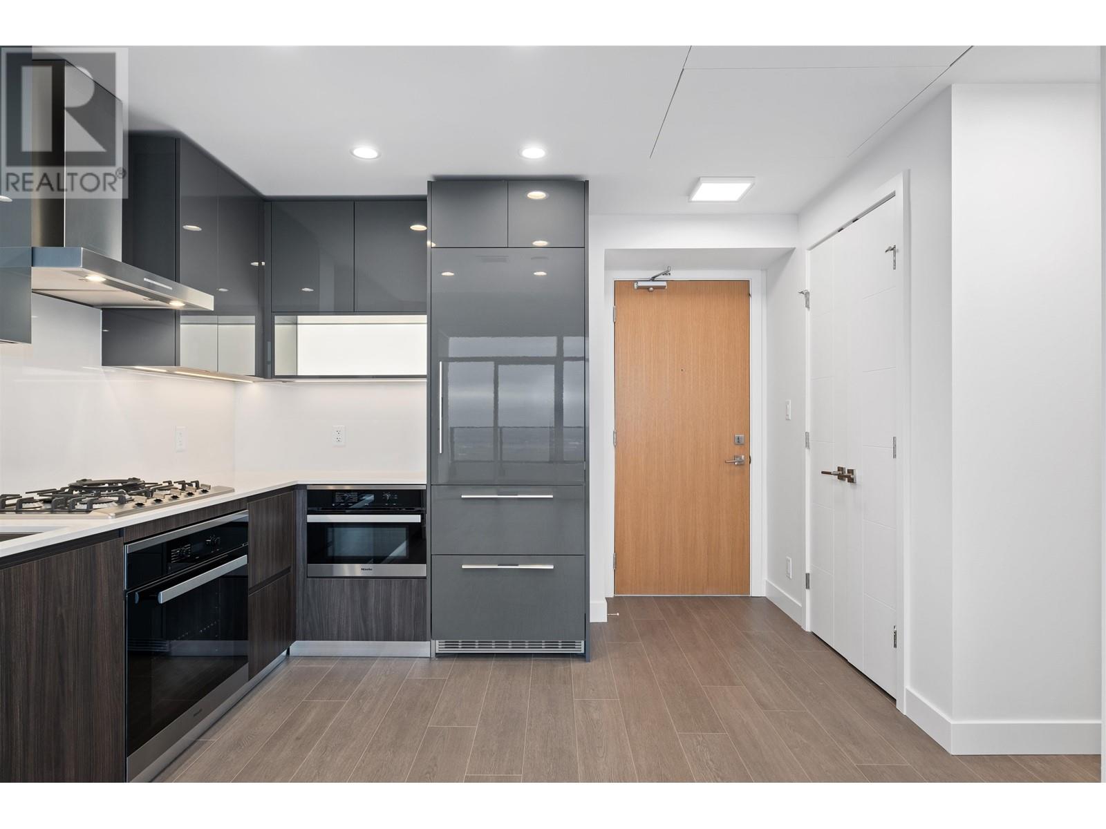 3905 6511 Sussex Avenue, Burnaby, British Columbia  V5H 0K5 - Photo 11 - R2885777