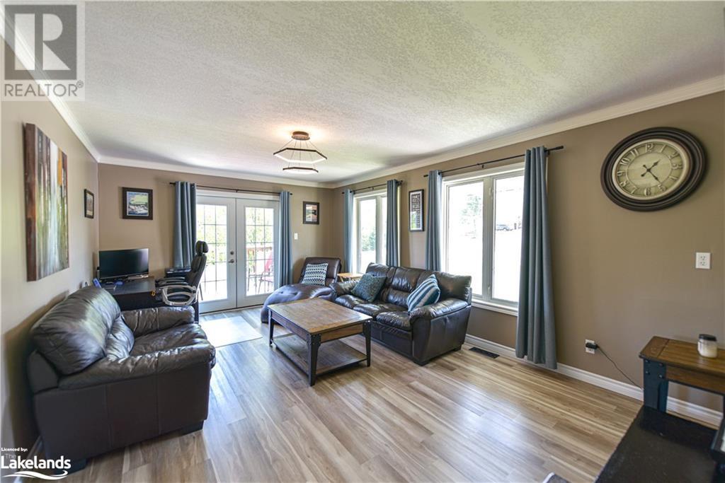 18 Lankin Avenue, Bracebridge, Ontario  P1L 1Y4 - Photo 11 - 40592843