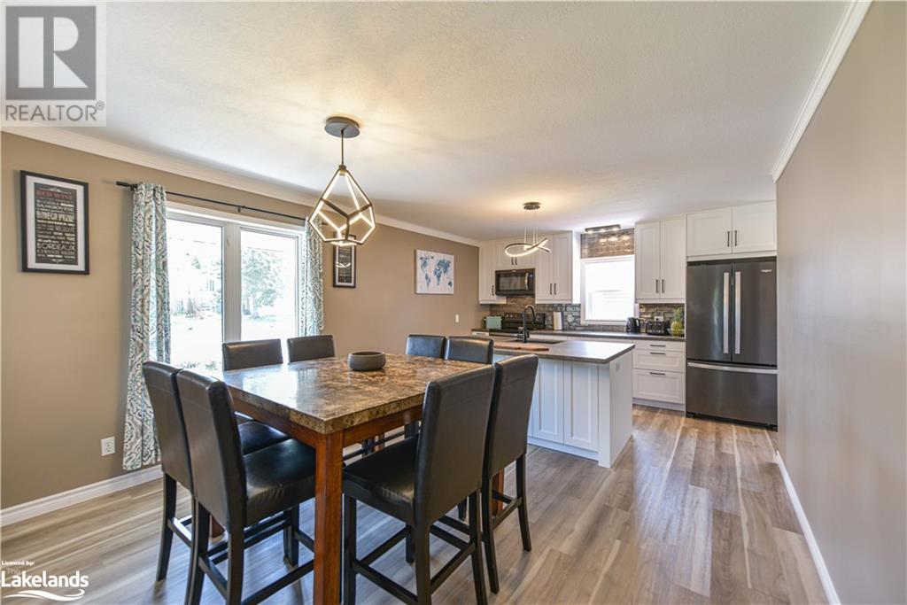18 Lankin Avenue, Bracebridge, Ontario  P1L 1Y4 - Photo 4 - 40592843