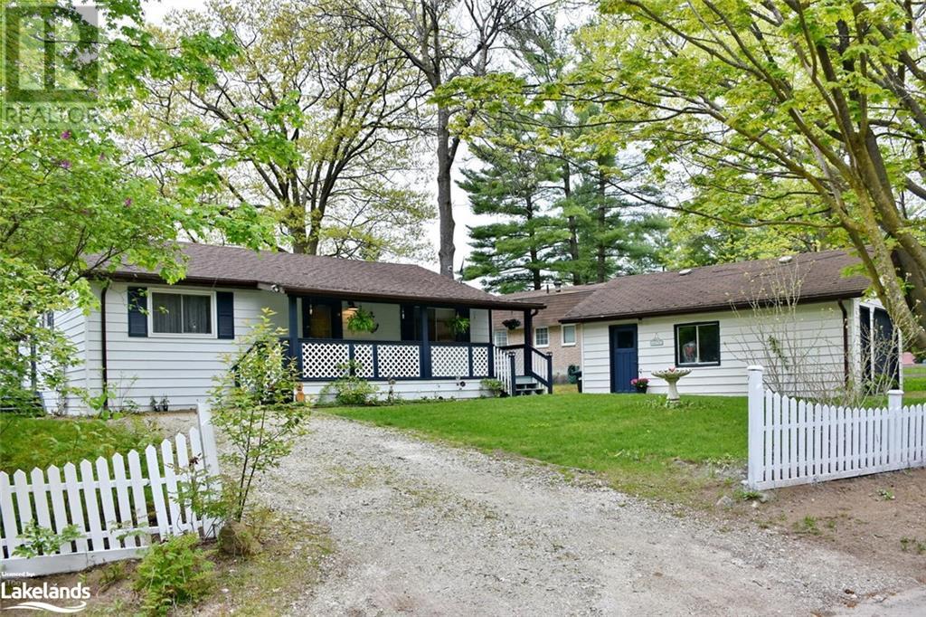 76 32nd Street S, Wasaga Beach, Ontario  L9Z 2S5 - Photo 2 - 40591271