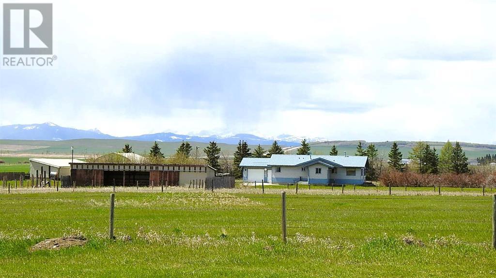 33097 Township Road 250, Rural Rocky View County, Alberta  T3Z 1L4 - Photo 2 - A2134054