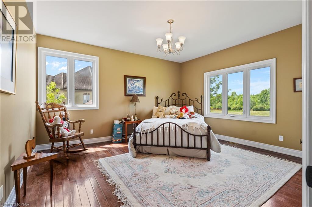 11257 Niagara Parkway, Niagara Falls, Ontario  L2E 6S6 - Photo 13 - 40592835