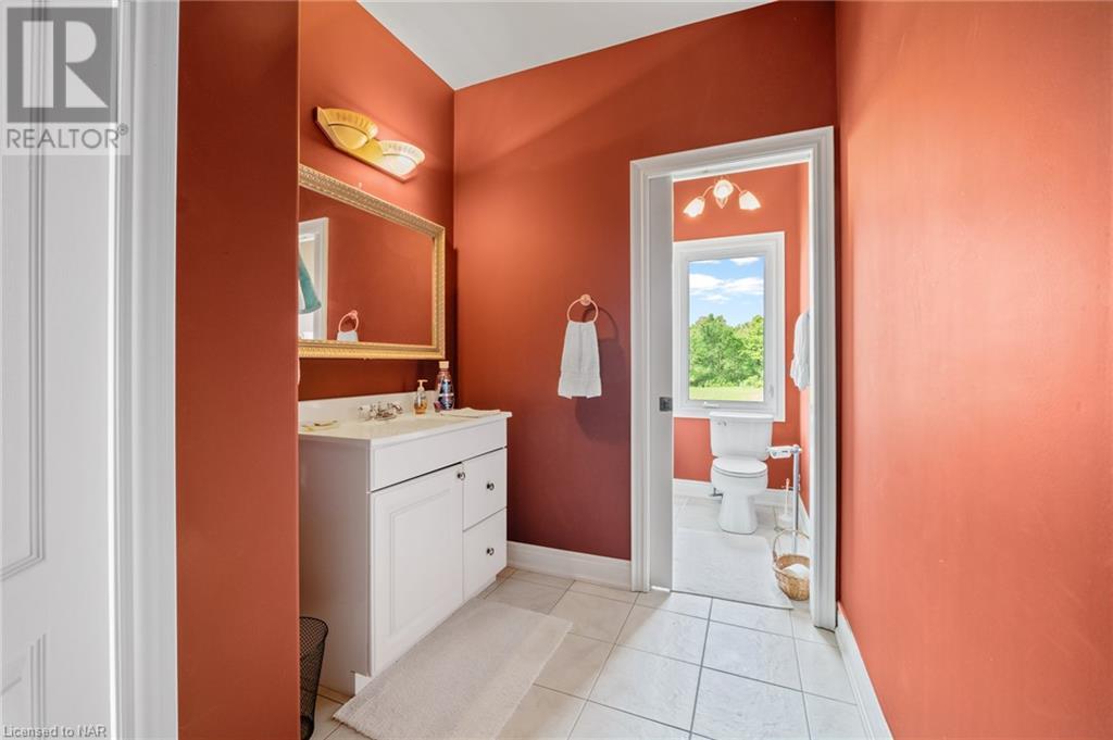 11257 Niagara Parkway, Niagara Falls, Ontario  L2E 6S6 - Photo 15 - 40592835