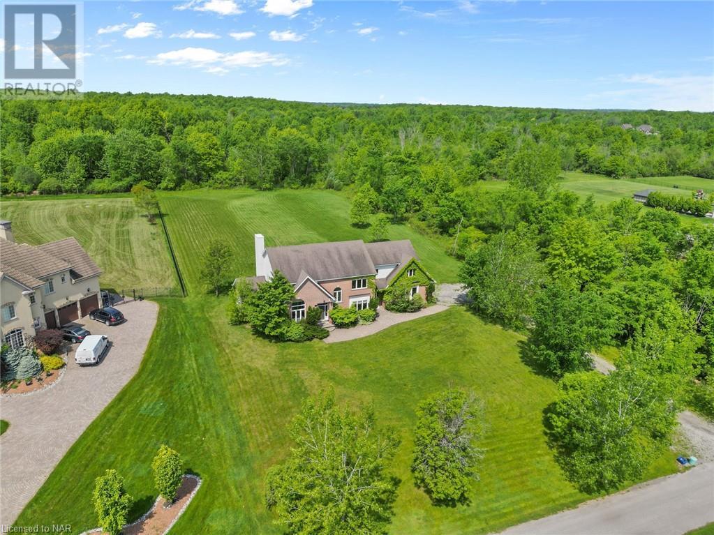 11257 Niagara Parkway, Niagara Falls, Ontario  L2E 6S6 - Photo 2 - 40592835