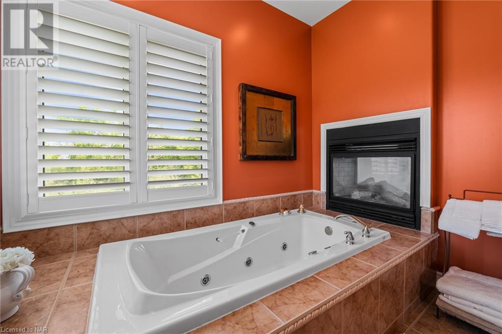 11257 Niagara Parkway, Niagara Falls, Ontario  L2E 6S6 - Photo 29 - 40592835