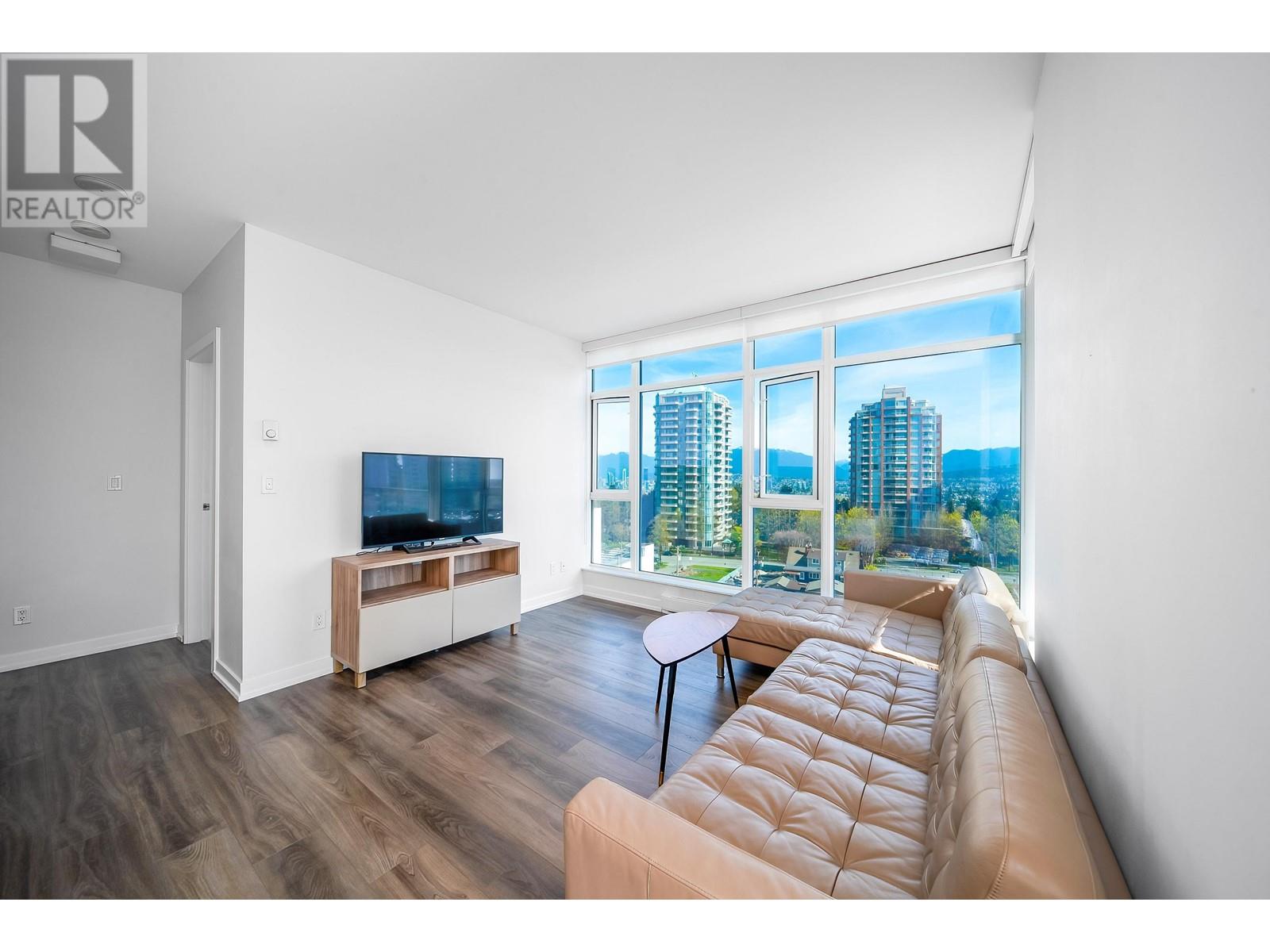 707 4688 Kingsway, Burnaby, British Columbia  V5H 0E9 - Photo 8 - R2886038