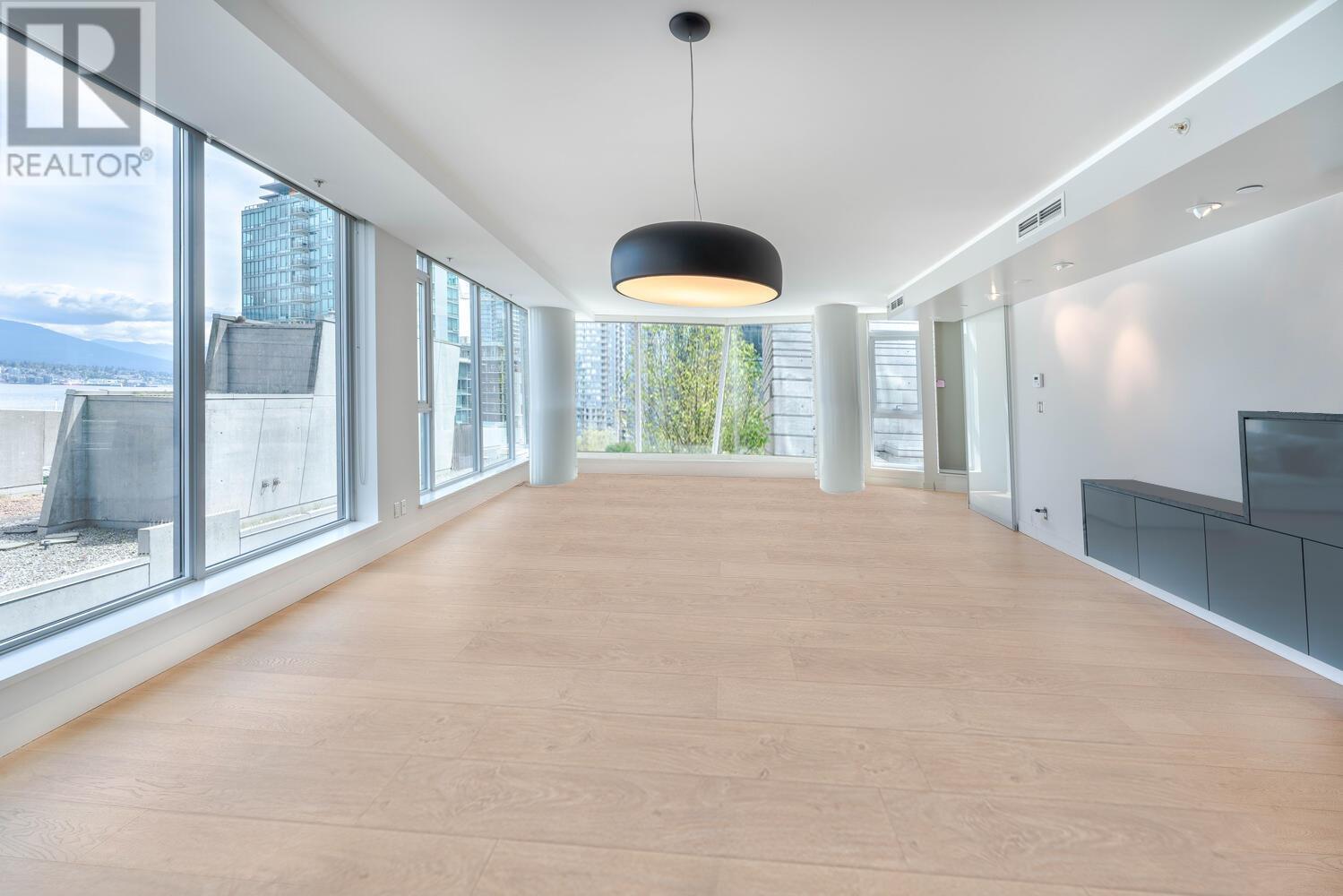 702 1499 W Pender Street, Vancouver, British Columbia  V6G 0A7 - Photo 9 - R2886112