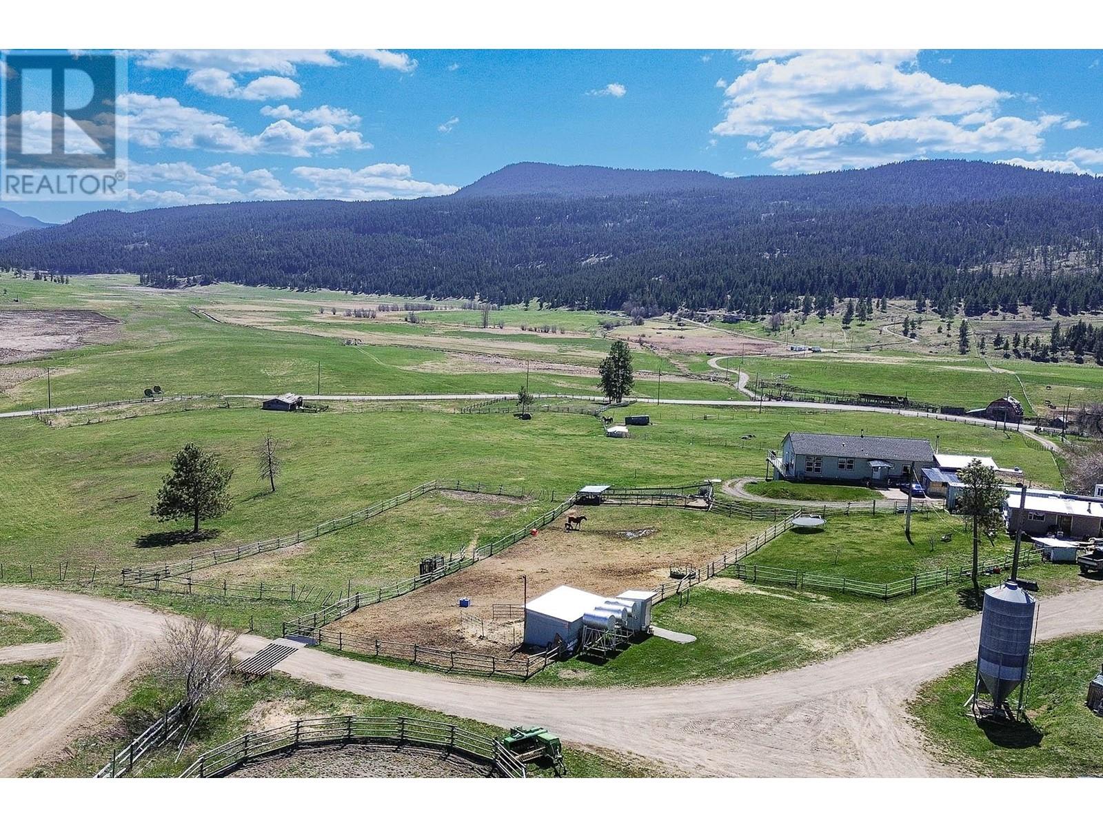 2045/2052 Barnhartvale Road, Kamloops, British Columbia  V2C 6Y1 - Photo 4 - 178113