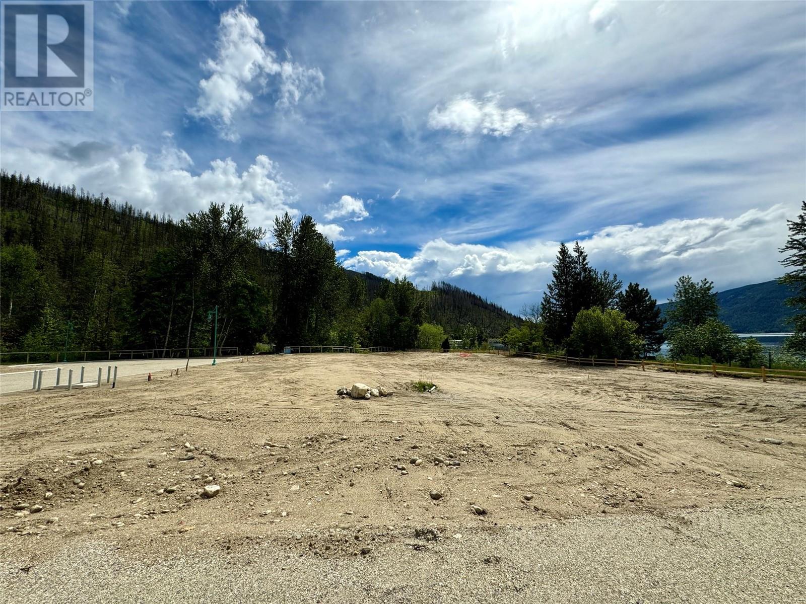 1 Sicamous Creek Frontage Road Unit# Pl 3, Sicamous, British Columbia  V0E 2V1 - Photo 24 - 10282039