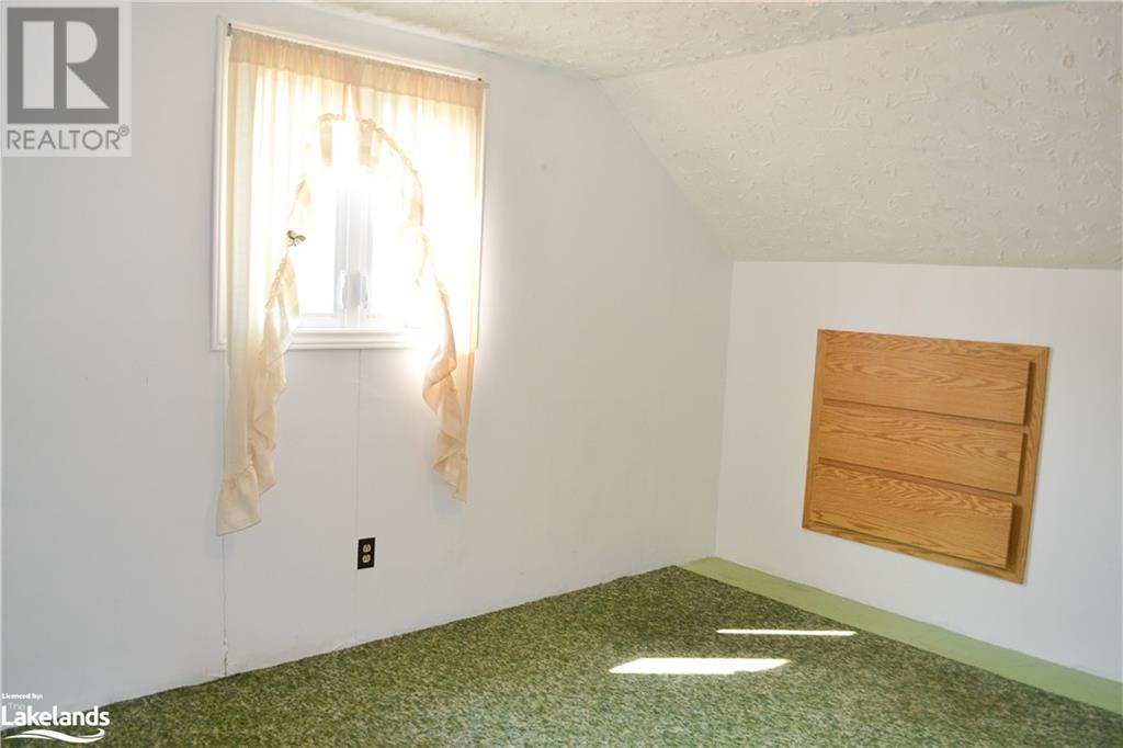 4 Macfarlane Street, Parry Sound, Ontario  P2A 2N2 - Photo 13 - 40593496
