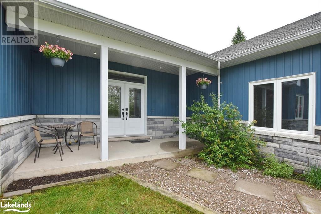 3265 Vigo Road, Springwater, Ontario  L0L 1P0 - Photo 3 - 40584593