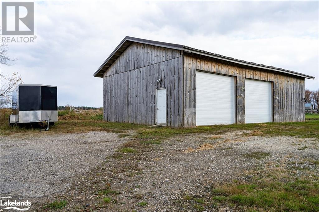 1913 Fairgrounds Road N, Clearview, Ontario  L0M 1S0 - Photo 18 - 40593729