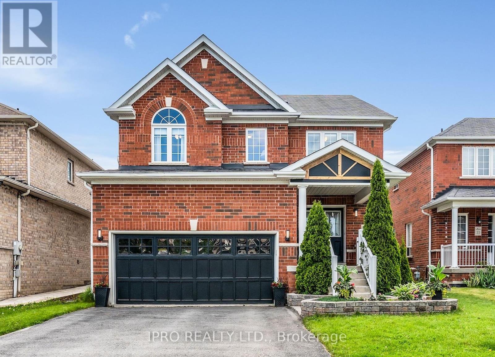 20 WHITE CRESCENT, barrie, Ontario