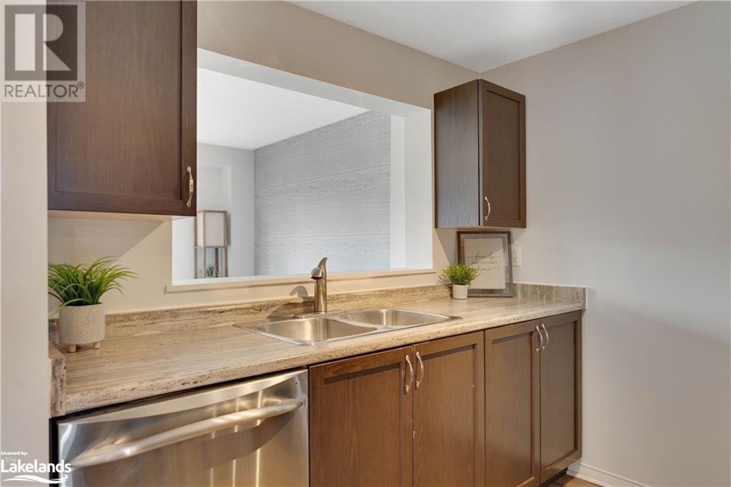 34 Monarchy Street, Barrie, Ontario  L4M 7K1 - Photo 14 - 40593676