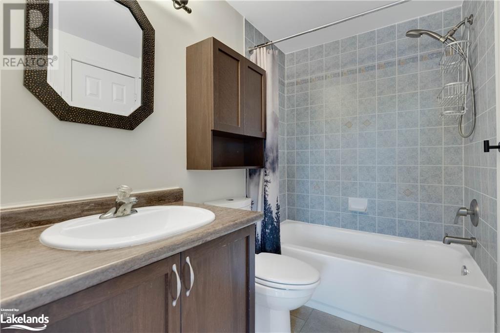 34 Monarchy Street, Barrie, Ontario  L4M 7K1 - Photo 19 - 40593676