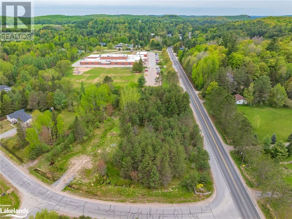 2 Renwick Drive, Huntsville, Ontario  P1H 2M3 - Photo 5 - 40590055
