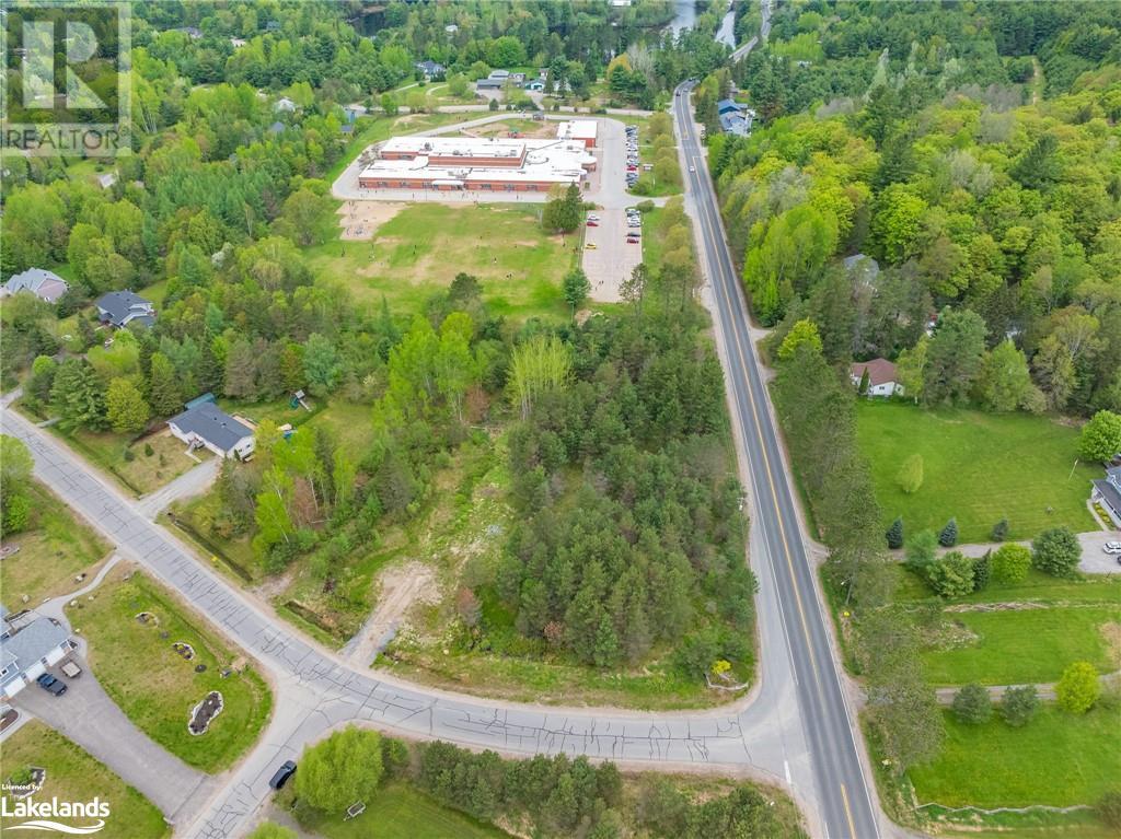 2 Renwick Drive, Huntsville, Ontario  P1H 2M3 - Photo 19 - 40590055