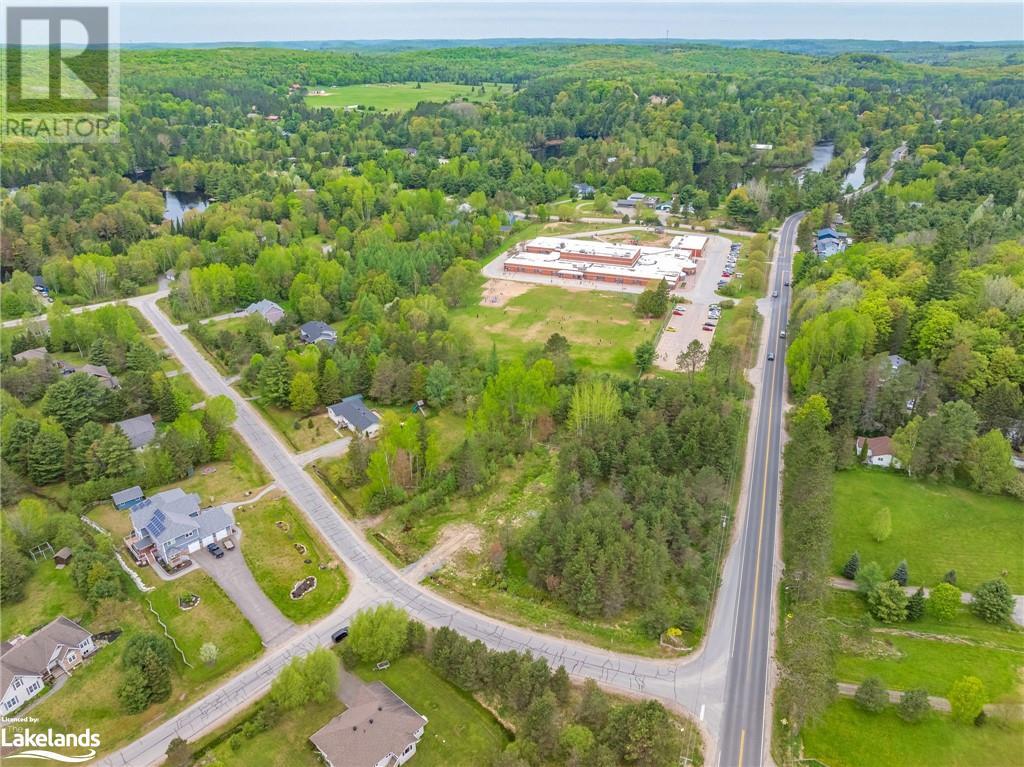 2 Renwick Drive, Huntsville, Ontario  P1H 2M3 - Photo 17 - 40590055