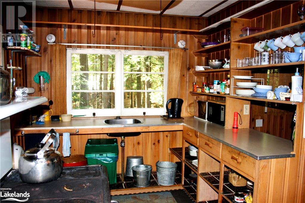 11045 Grace Lake - North Shore, Wilberforce, Ontario  K0L 3C0 - Photo 13 - 40493839