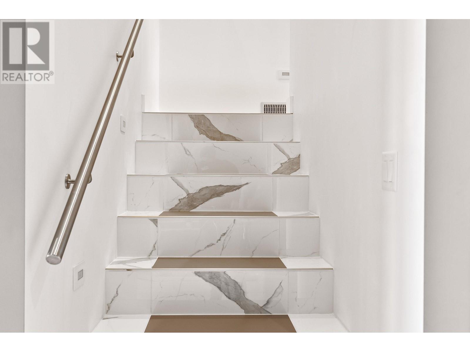 1028 Goat Ridge Drive, Britannia Beach, British Columbia  V8B 1J2 - Photo 12 - R2886148