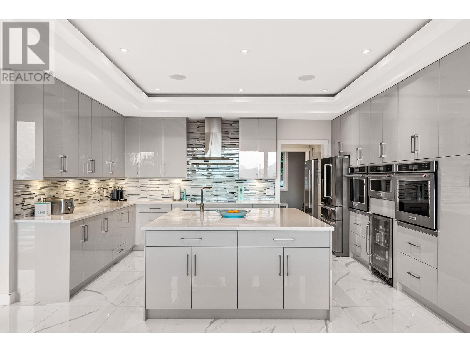 1028 Goat Ridge Drive, Britannia Beach, British Columbia  V8B 1J2 - Photo 6 - R2886148