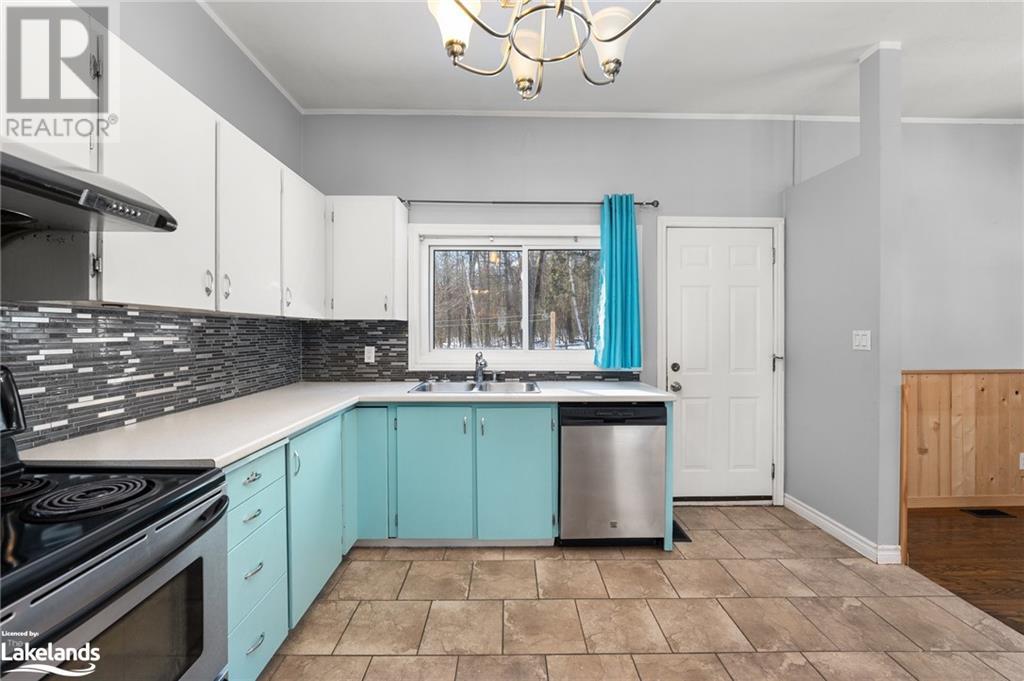 37 Mckay Street, Minden, Ontario  K0M 2K0 - Photo 12 - 40593905