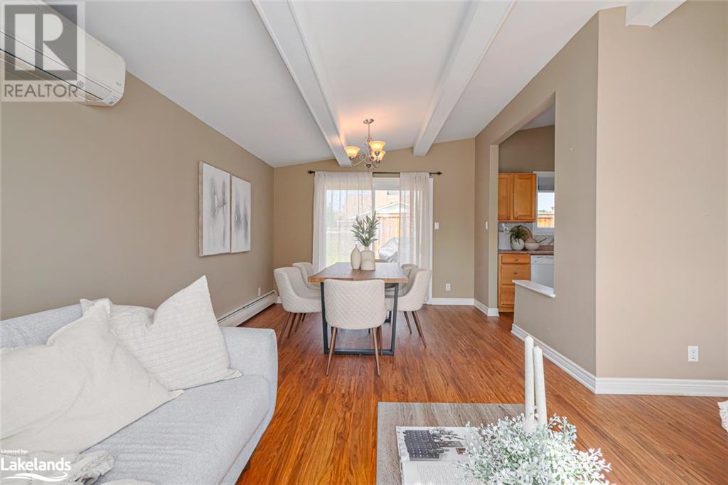 594 Oak Street, Collingwood, Ontario  L9Y 2Z1 - Photo 4 - 40588889