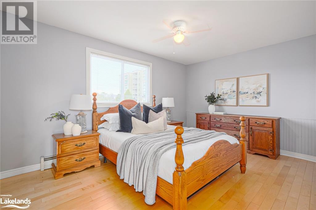 594 Oak Street, Collingwood, Ontario  L9Y 2Z1 - Photo 10 - 40588889